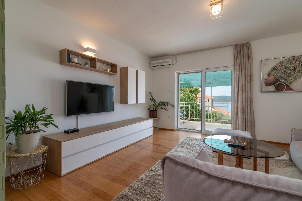 Apartments Fani Trogir Exterior foto