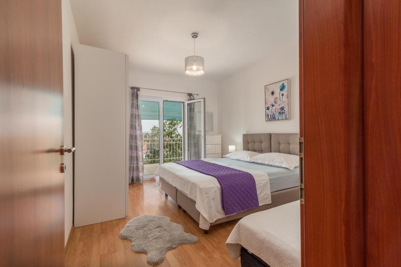 Apartments Fani Trogir Exterior foto